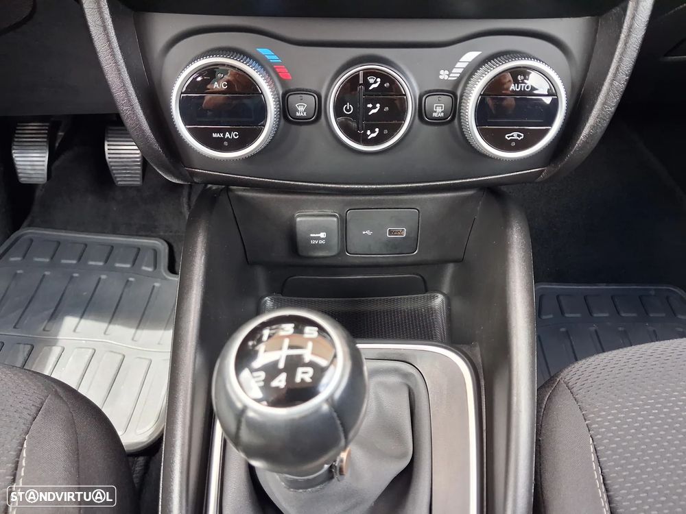 Fiat Tipo 1.3 MultiJet Life - 25