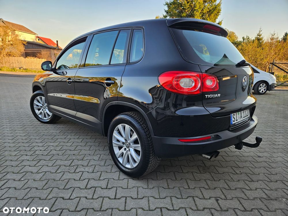 Volkswagen Tiguan 1.4 TSI BlueMotion Technology Exclusive - 9