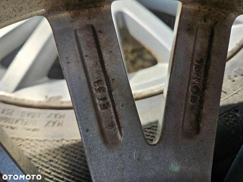 Felga Aluminiowa Audi A3 8P 5x112 7.5JX17 cali ET 56 8P0601025BF Koło Zapasowe - 3