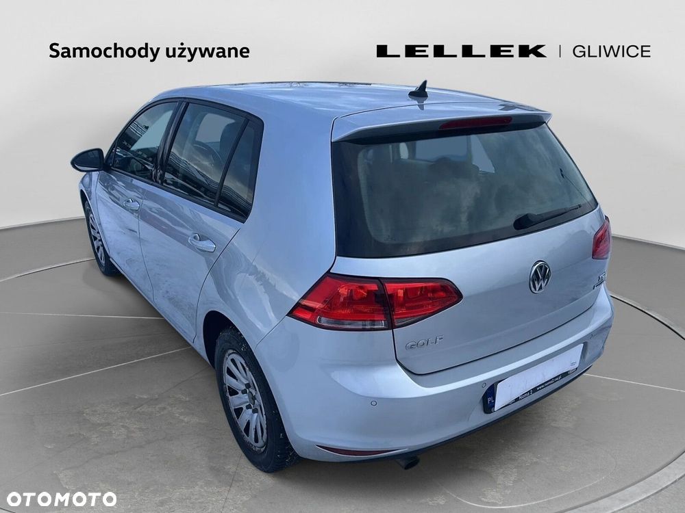 Volkswagen Golf 1.2 TSI BMT Comfortline - 6