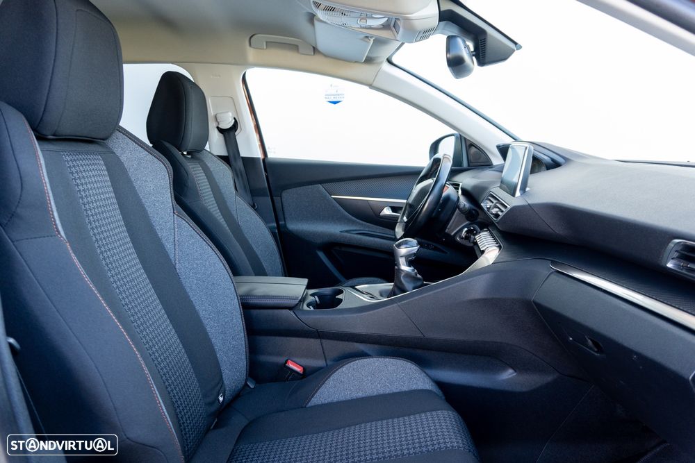 Peugeot 3008 PureTech 130 Stop & Start GPF Active - 25