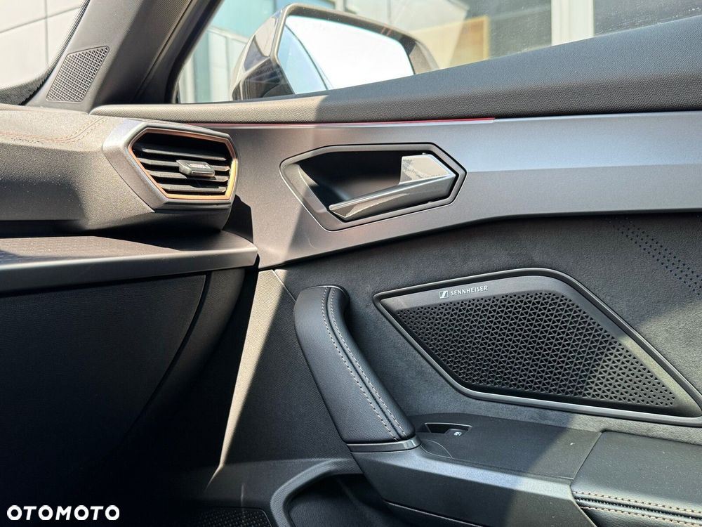 Cupra Formentor 1.5 eTSI mHEV DSG - 35