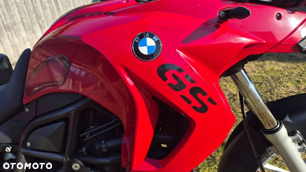 BMW F - 18