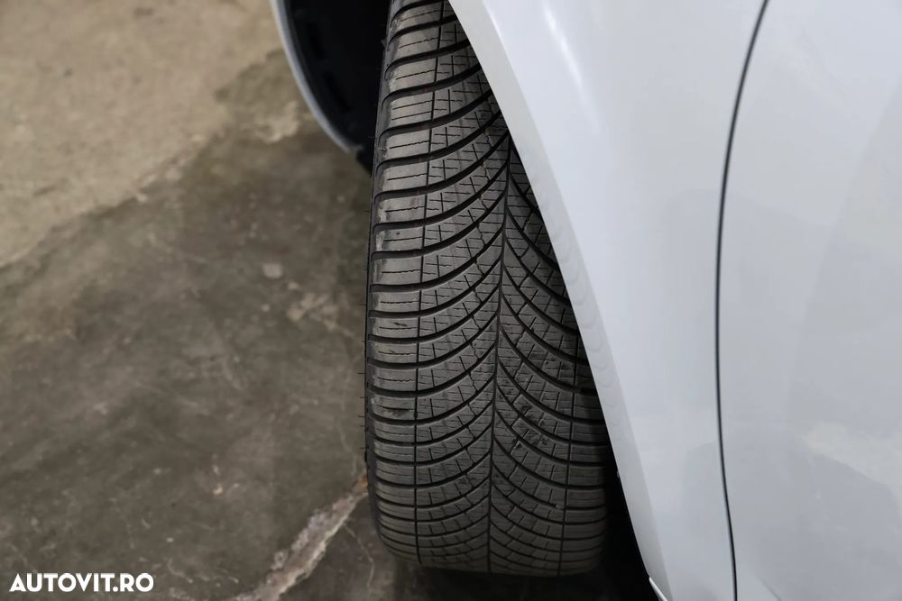 Skoda Octavia 1.6 TDI DSG Ambition - 35