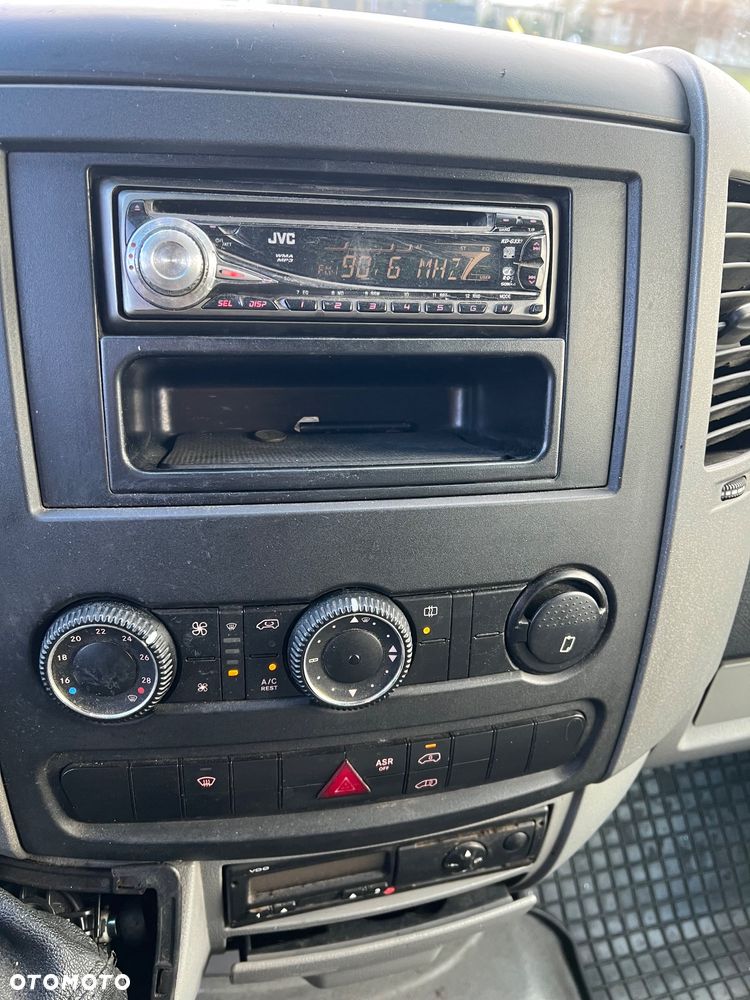 Volkswagen Crafter - 10