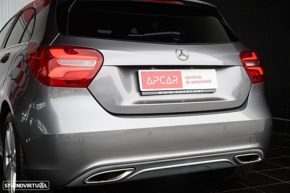 Mercedes-Benz A 180 d Urban - 11