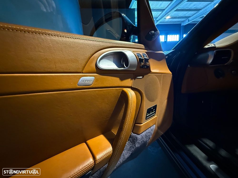 Porsche 911 (997) Turbo Cabriolet PDK - 24