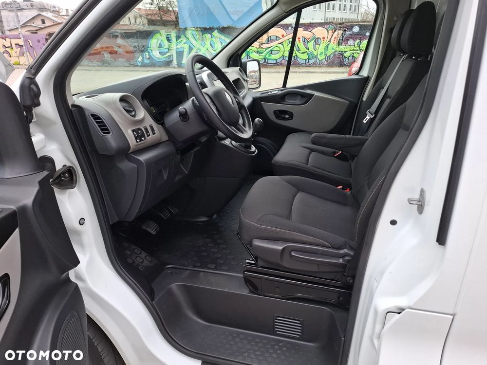 Renault Trafic 2017 LONG 1.6DCI 125KM KLIMA 3OSOBOWY - 14