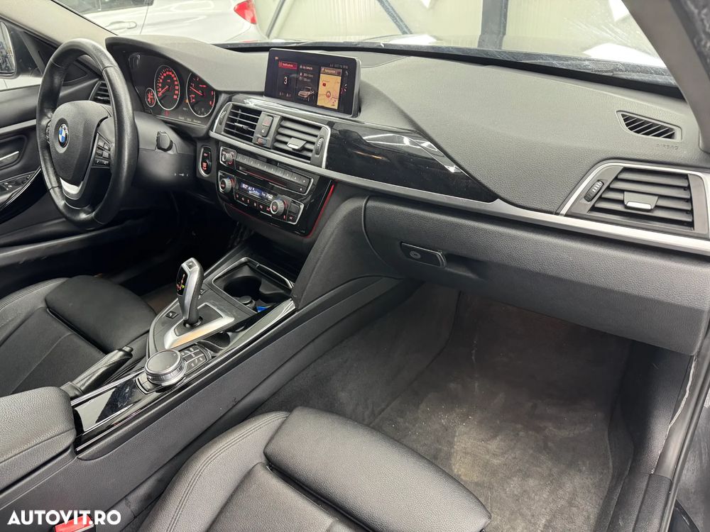 BMW Seria 3 318d Aut. Luxury Line - 19