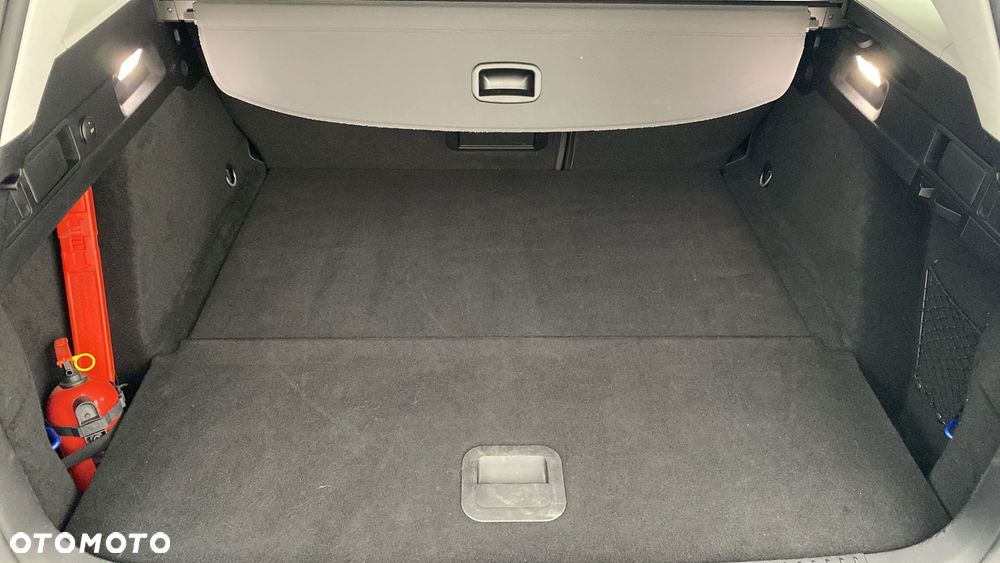 Ford Focus 1.5 EcoBlue Titanium X - 13