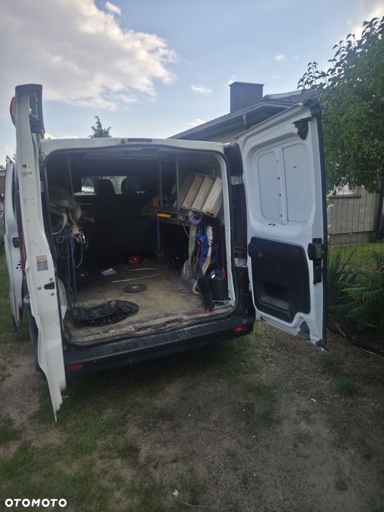 Renault Trafic - 7
