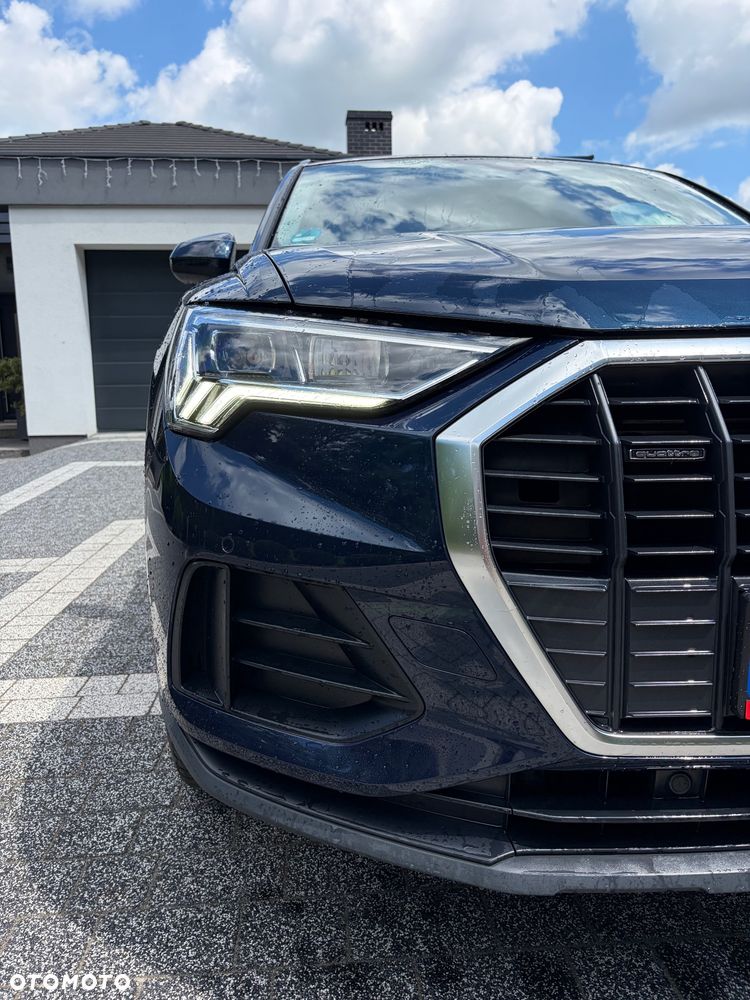 Audi Q3 40 TFSI Quattro S tronic - 4