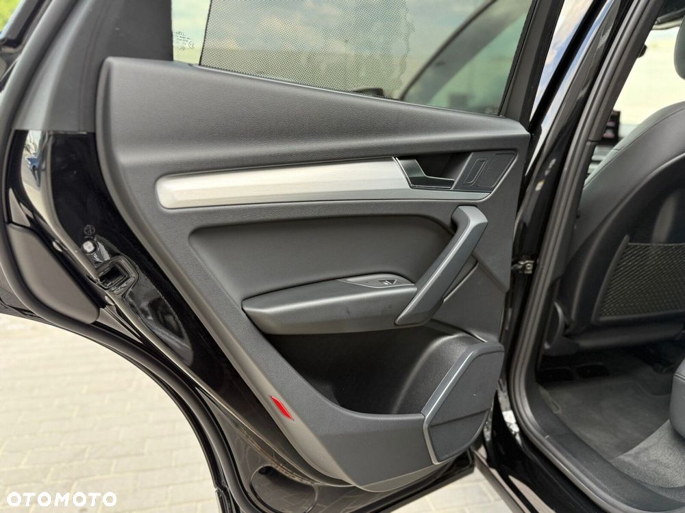 Audi Q5 Sportback - 11