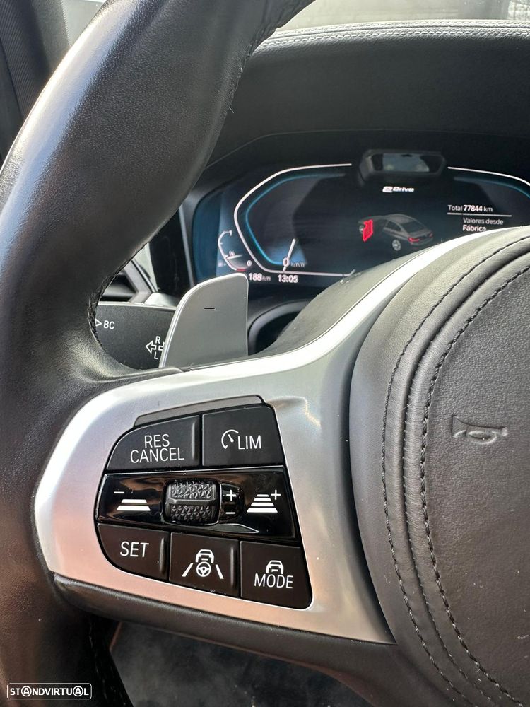 BMW 330 e Aut. Luxury Line - 18