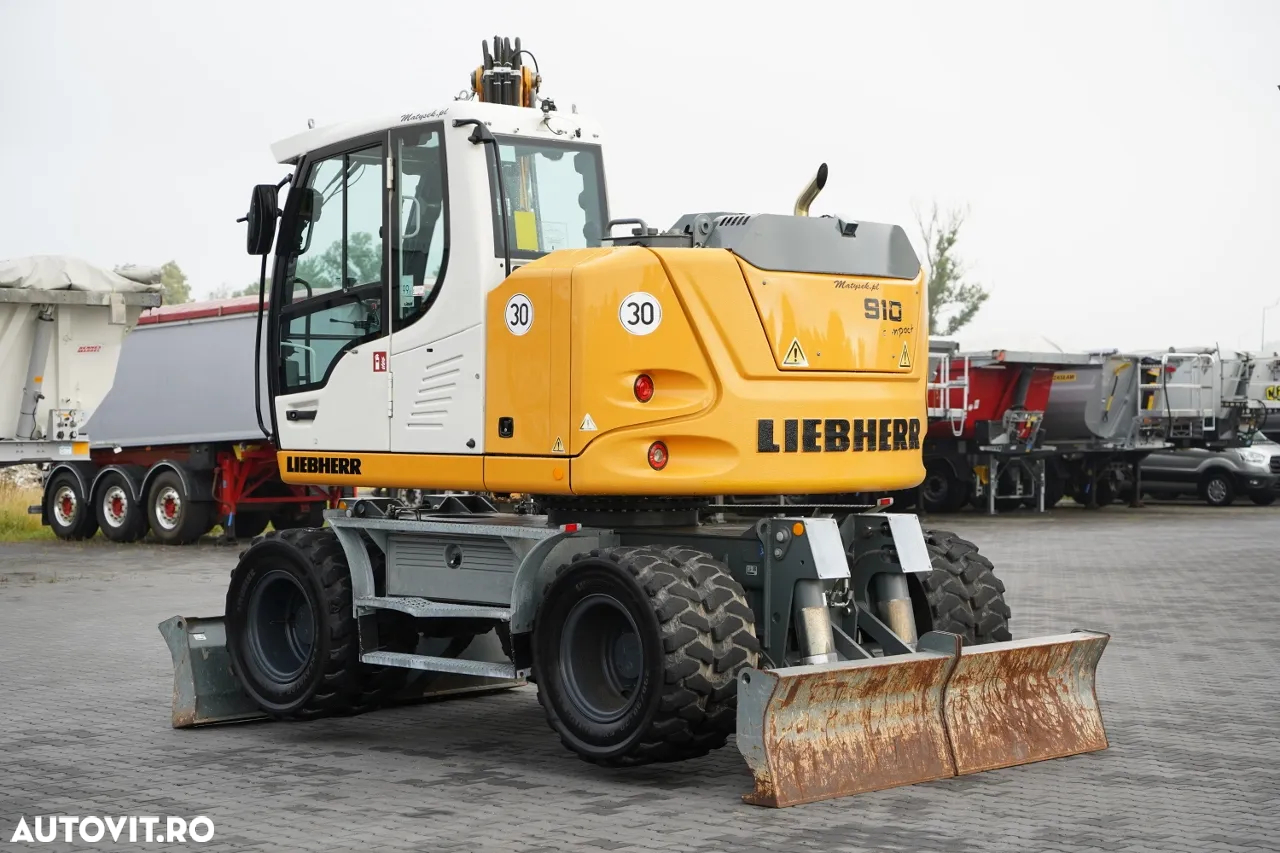 Liebherr 910 COMPACT LITRONIC / EXCAVATOR PE ROȚI / AER CONDIȚIONAT / CAMERĂ / ANUL 2020 / CONTRACT DE SERVICE POST-SERVICE - 3