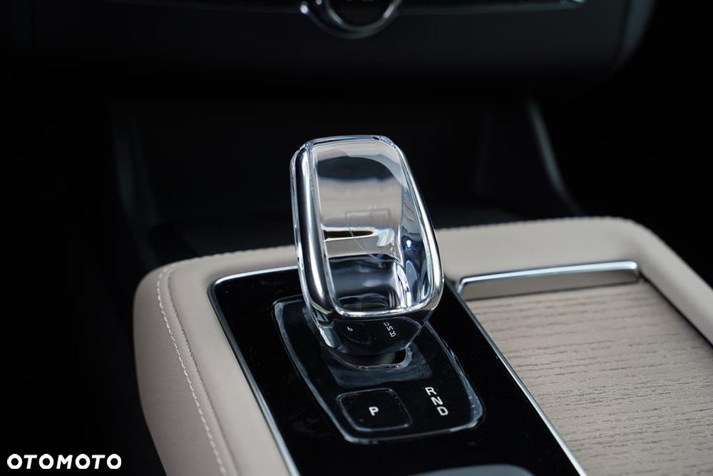 Volvo XC 90 B5 B AWD Ultra Bright 7os - 21