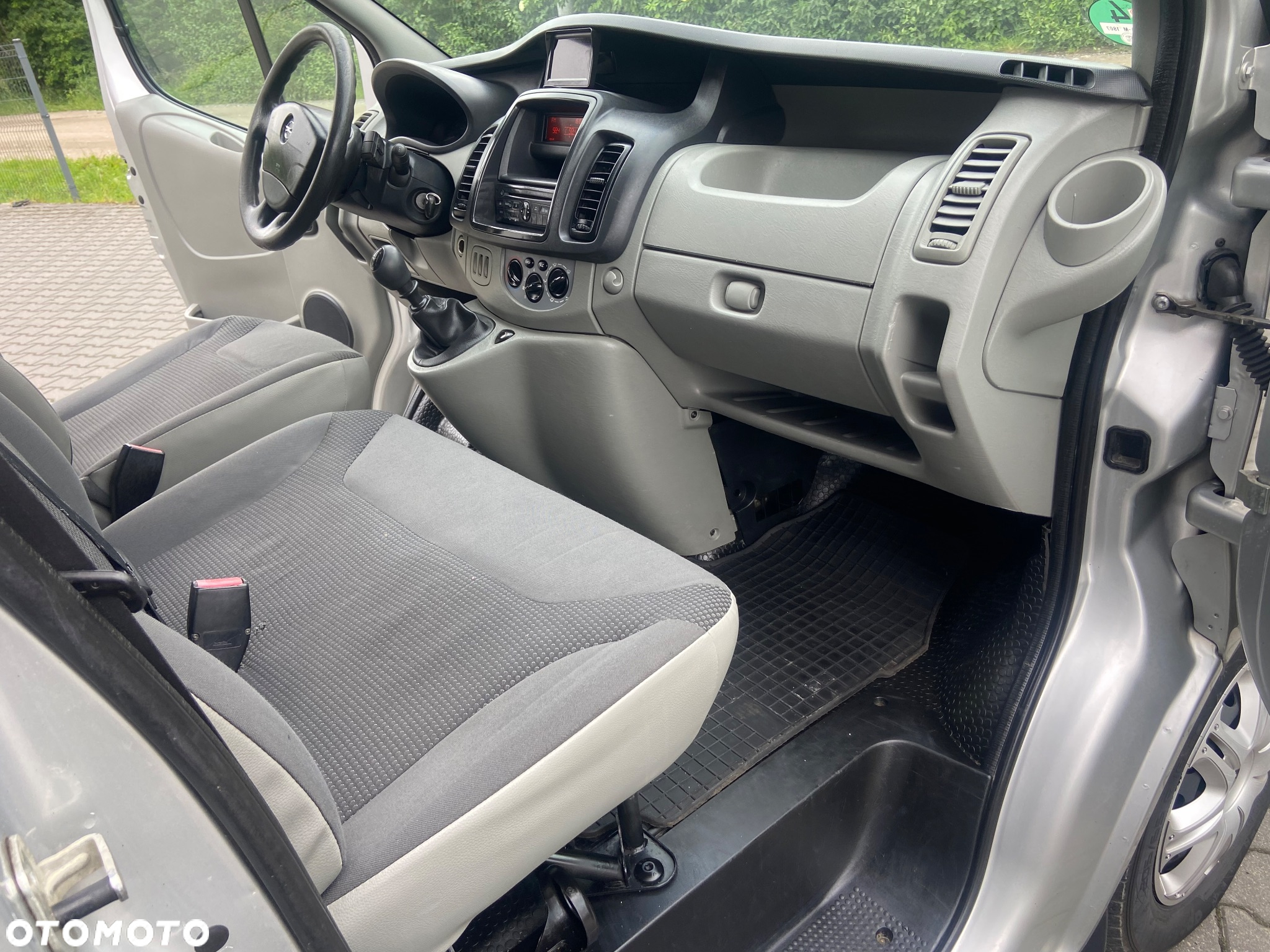 Opel Vivaro - 16