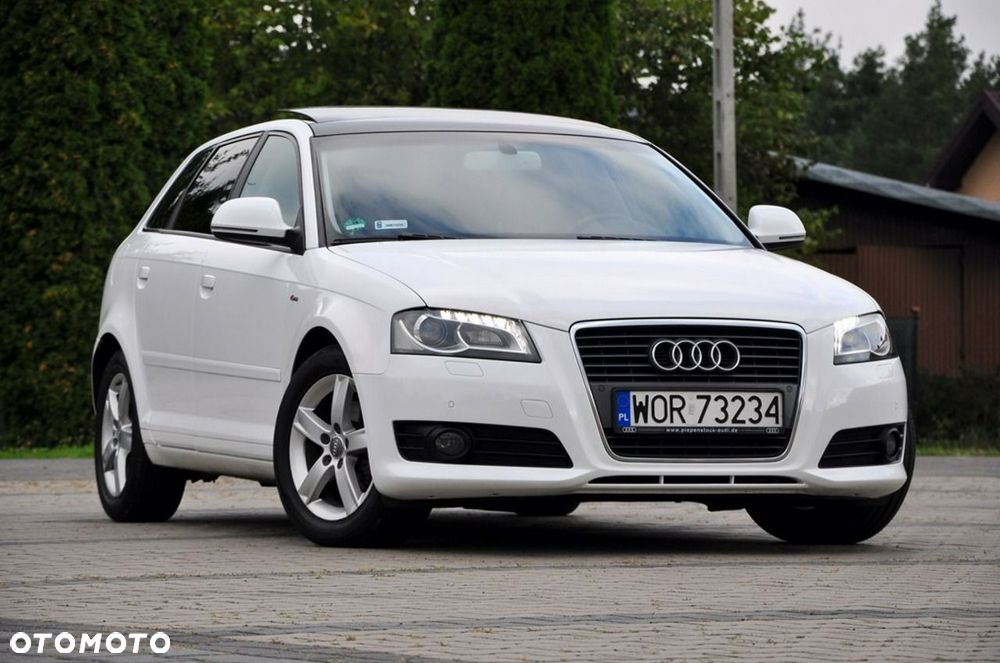 Audi A3 Sportback - 11