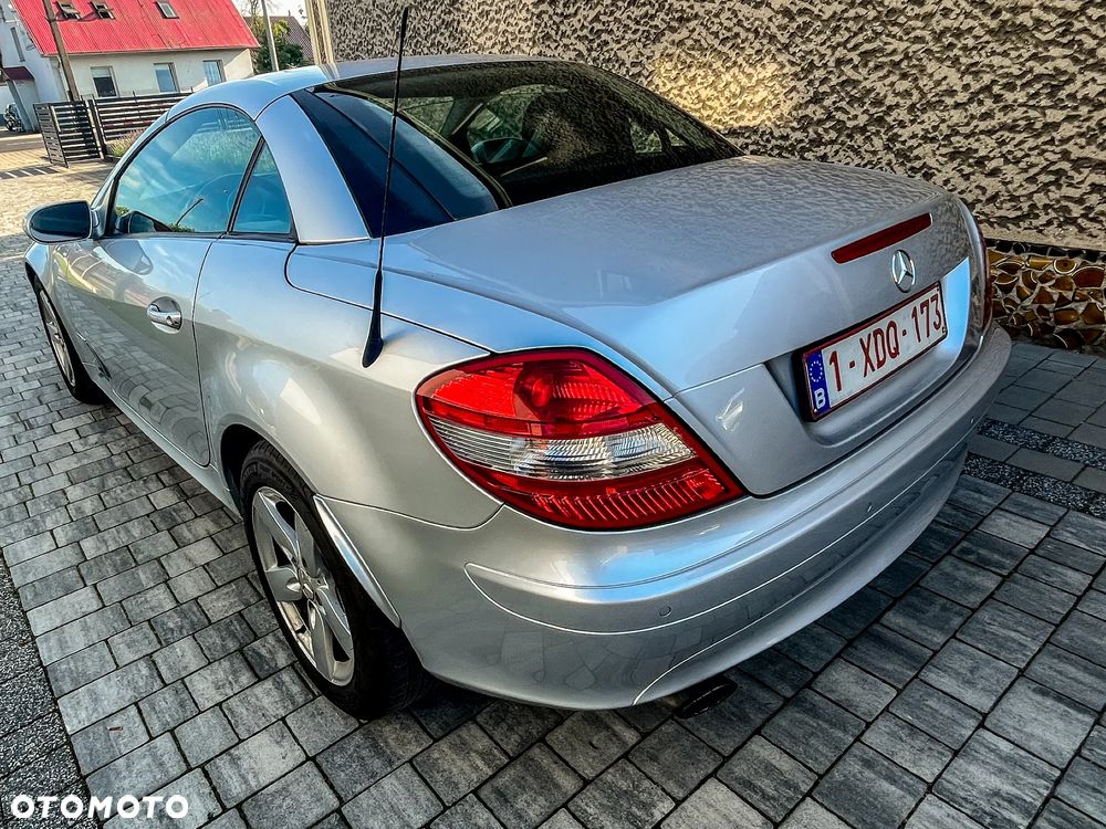 Mercedes-Benz SLK - 35