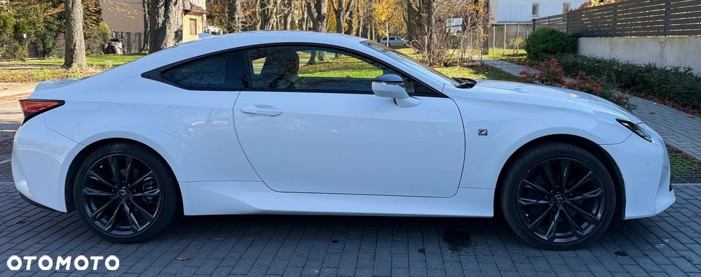 Lexus RC - 4