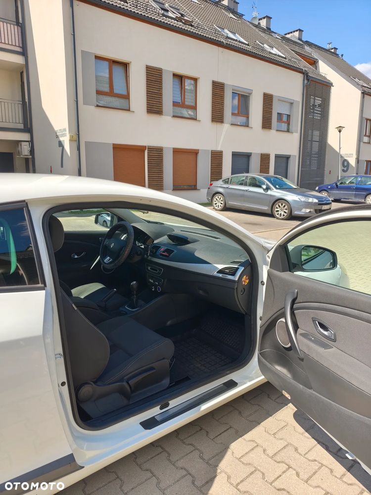 Renault Megane - 9