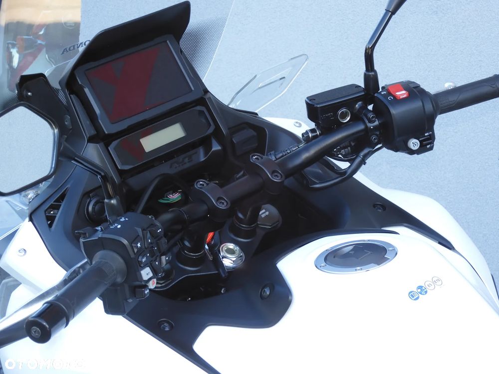 Honda NT - 28