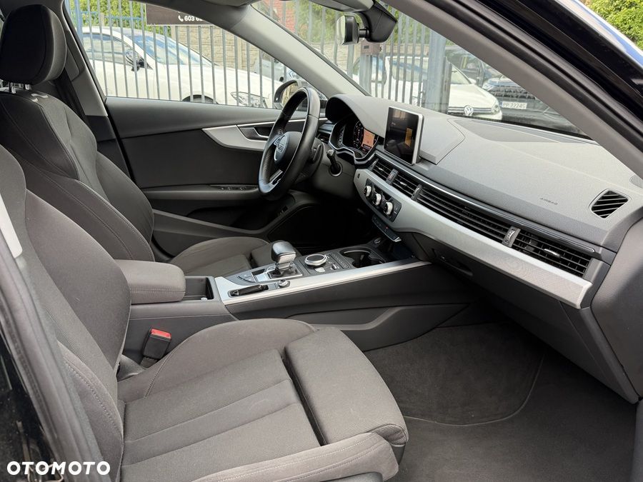Audi A4 Avant 40 TDI S tronic sport - 38