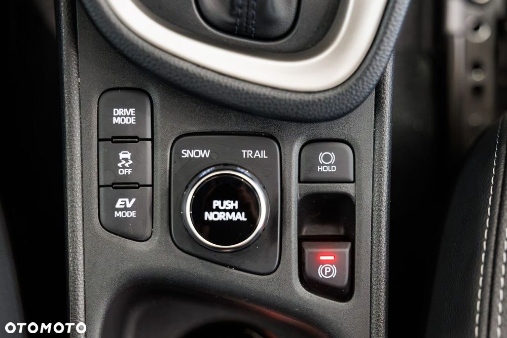 Toyota Yaris Cross Hybrid 1.5 Executive AWD - 30