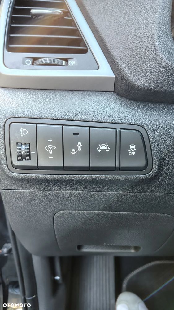 Hyundai Tucson 1.7 CRDI BlueDrive Premium 2WD DCT - 15