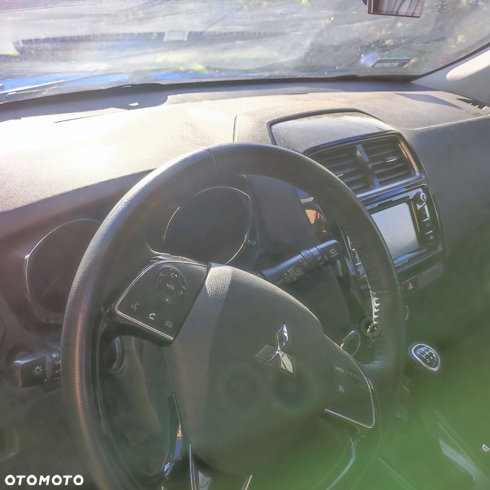 Mitsubishi ASX - 7