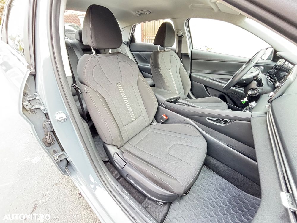 Hyundai Elantra 1.6 l 123 CP CVT Highway - 7