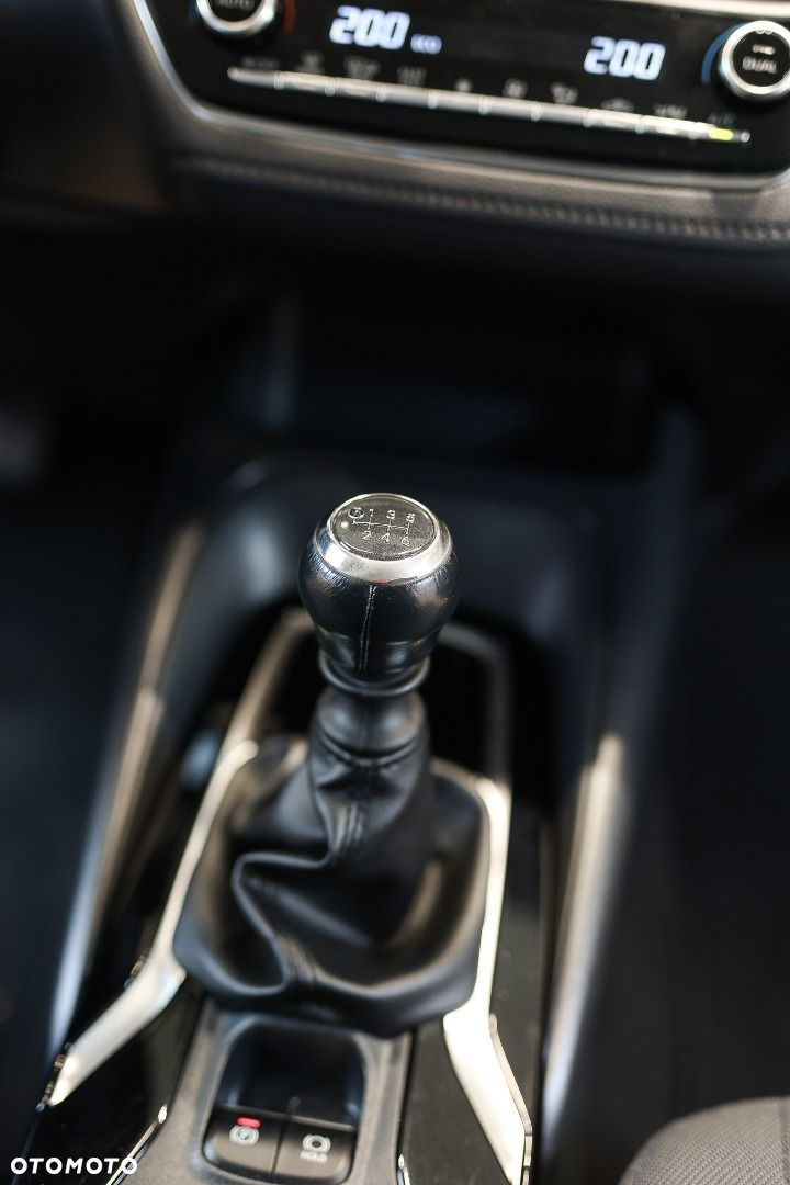 Toyota Corolla - 25