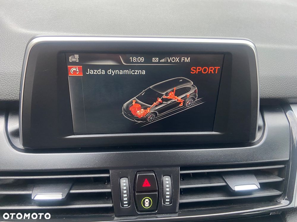 BMW Seria 2 216d Active Tourer Luxury Line - 30