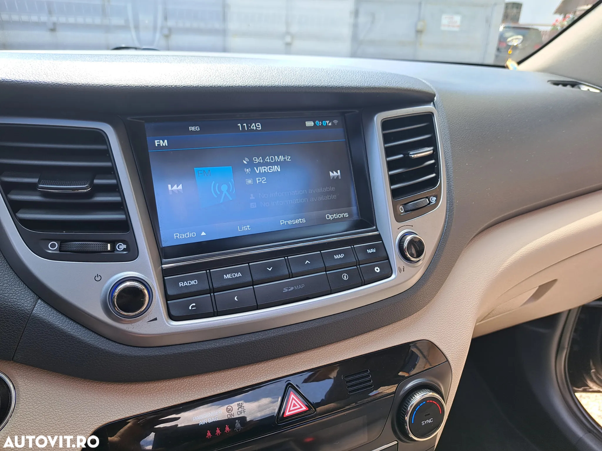 Hyundai Tucson 2.0 CRDI 4WD 6AT Luxury+ - 16