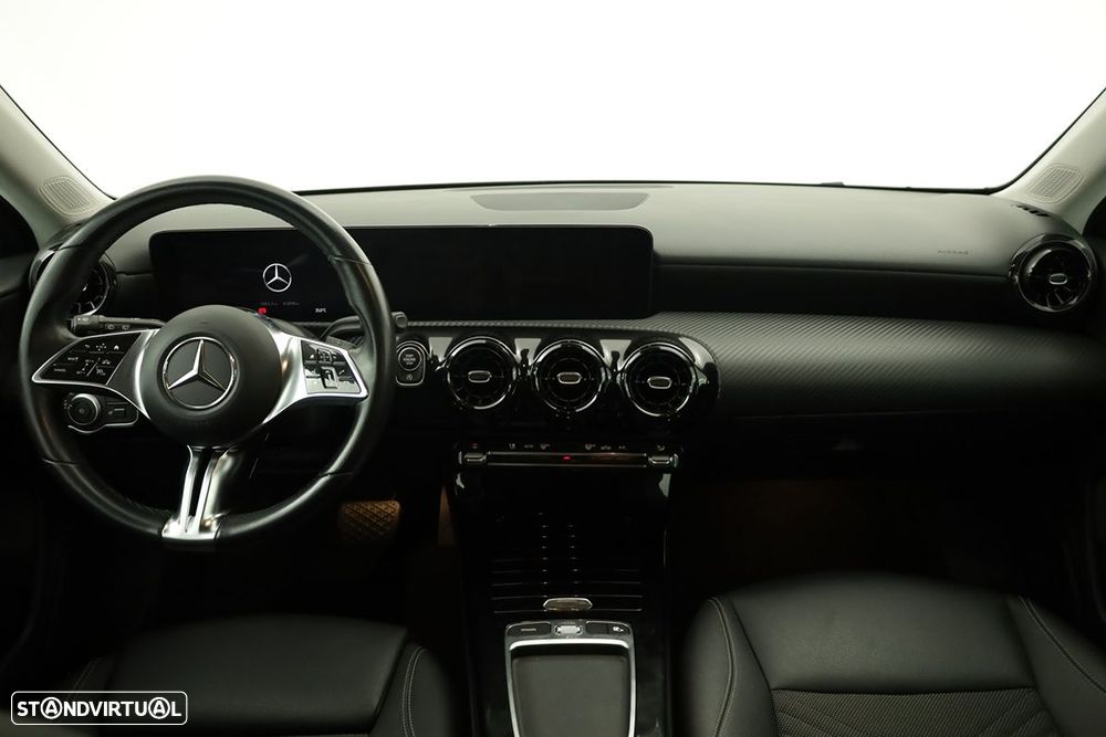 Mercedes-Benz A 200 Standard - 8