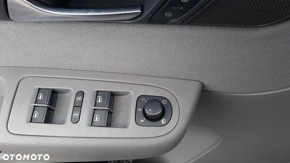 Seat Alhambra 2.0 TDI Reference DSG - 7
