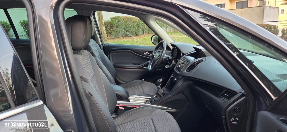 Opel Zafira 1.6 CDTi Cosmo - 9