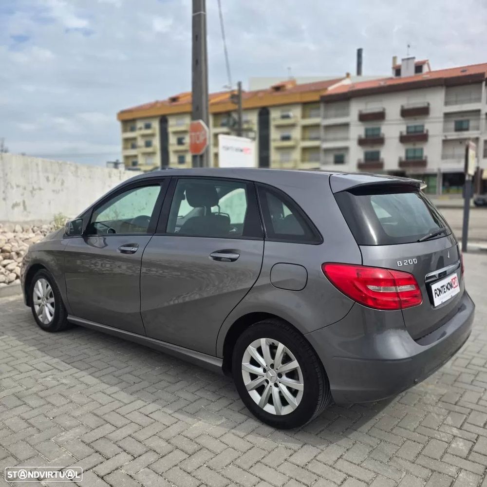 Mercedes-Benz A 200 - 10