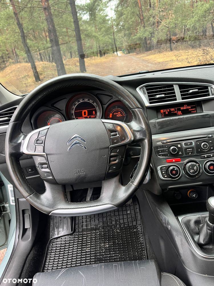 Citroën C4 1.6 VTi Attraction - 12