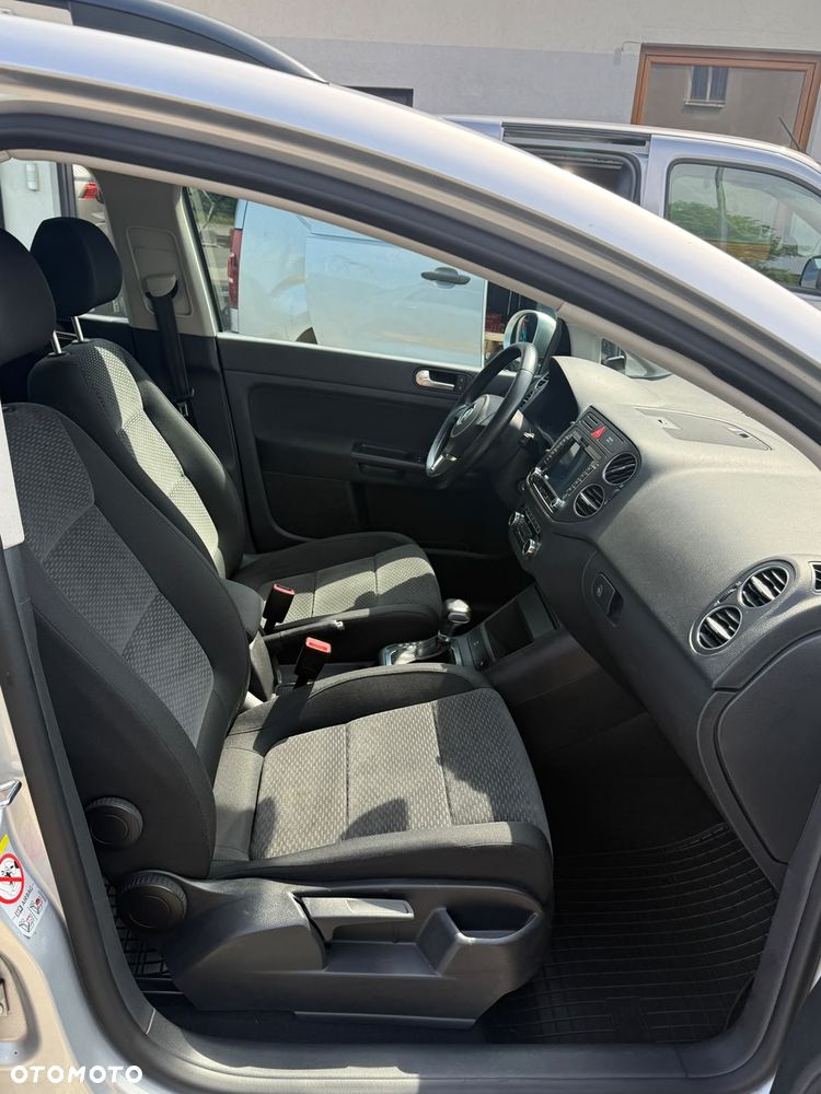 Volkswagen Golf Plus - 14