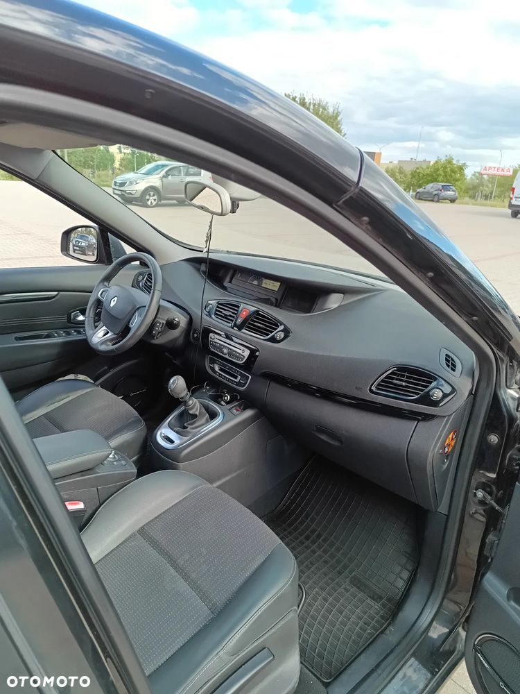 Renault Scenic 1.4 16V TCE Bose Edition - 9
