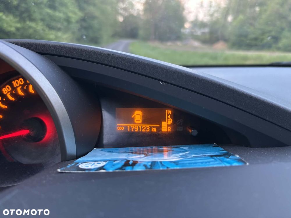 Toyota Verso 2.0 D-4D Life - 13