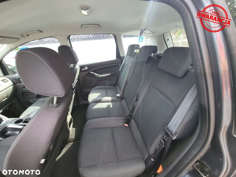 Ford C-MAX - 22