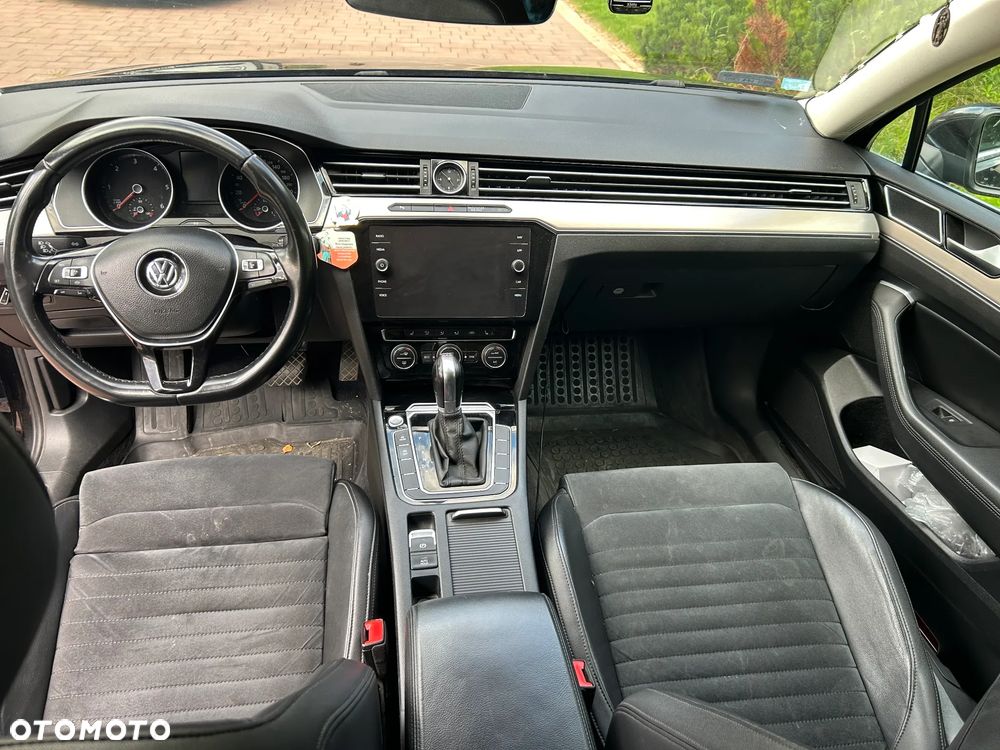 Volkswagen Passat 2.0 TDI SCR Highline DSG - 8