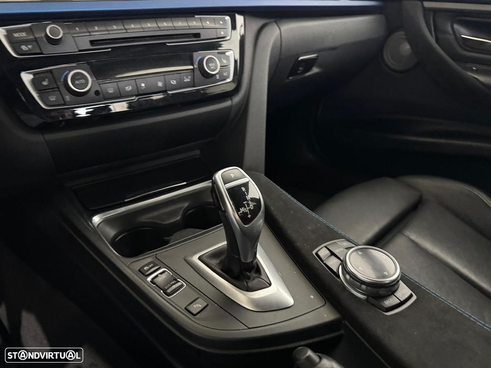 BMW 328 i Auto Pack M - 15