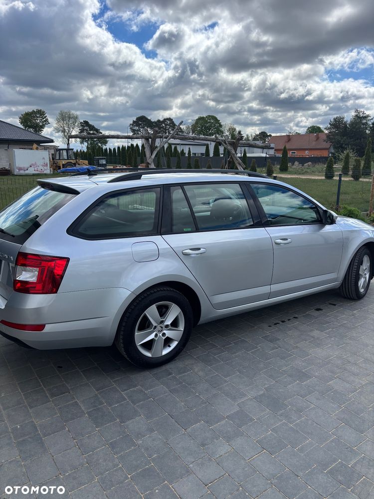Skoda Octavia 1.6 TDI Ambition - 3