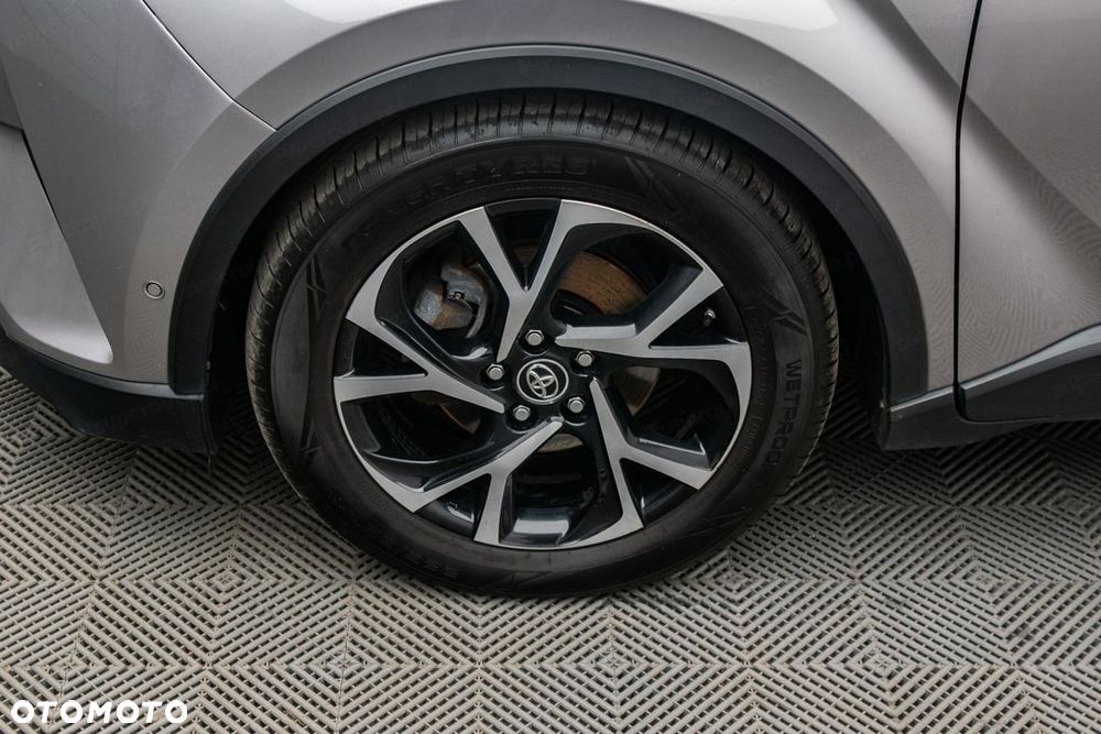 Toyota C-HR - 30