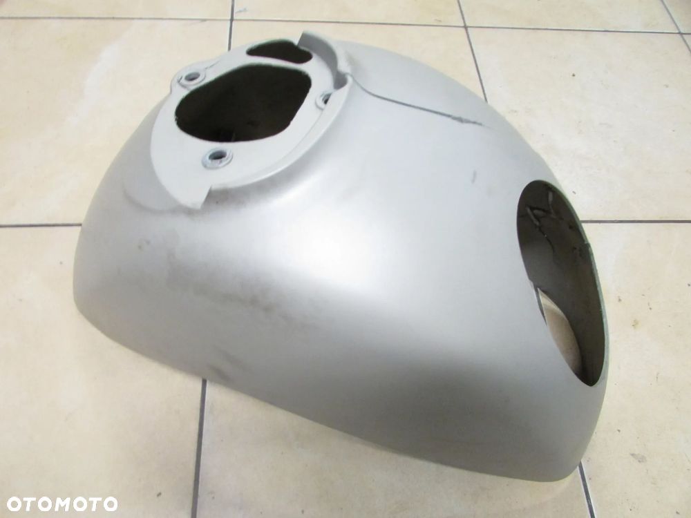 Vespa GTV 300 hpe 2024 błotnik przód uszkodzony - 2