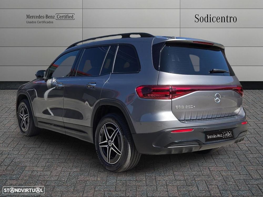 Mercedes-Benz EQB 250+ AMG Line - 4