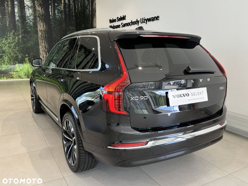 Volvo XC 90 - 7